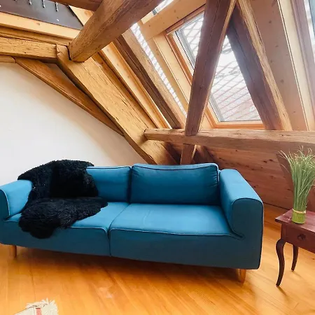 Schwarzwald Mauer Loft Apartment *